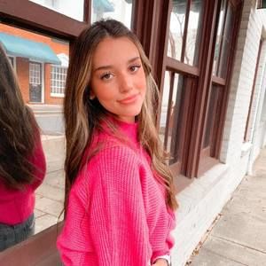 Meet your Posher, Hannah